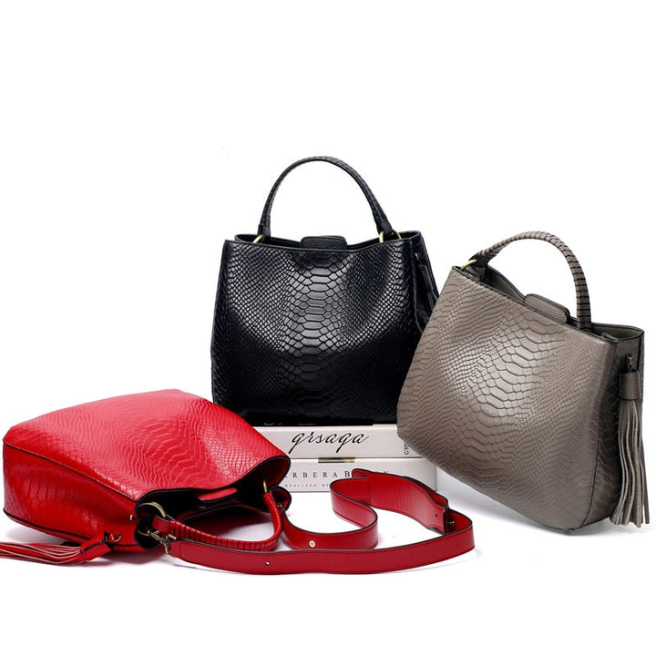 Zency Bucket Bag - Effortlessly Chic Genuine Leather Handbag - Perfect Accessory for Any Occasion - AristoLuxe