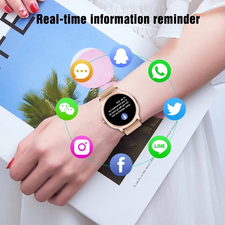 Fashionable Smartwatch - Stay Connected in Style - Track Your Fitness and Never Miss a Message